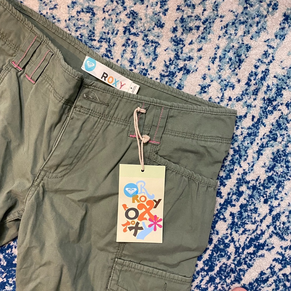 Knee length shorts. Tags still on - Picture 3 of 6
